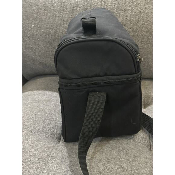 Carhartt Black Two Compartment Lunch Cooler - Picture 4 of 7